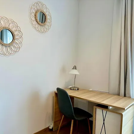 公寓 Caroline Q4apartments *