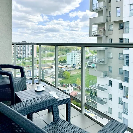 Caroline Q4apartments